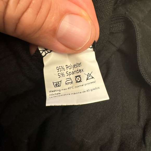 XXL - Pack of 3 Super Soft Shorts - Never Worn - Soft enough to sleep in. - Picture 3 of 7